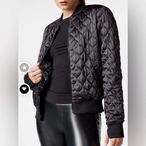 Blanc Noir Abstract Black & White Print Reversible Bomber Jacket EUC Medium EUC - Picture 3 of 5